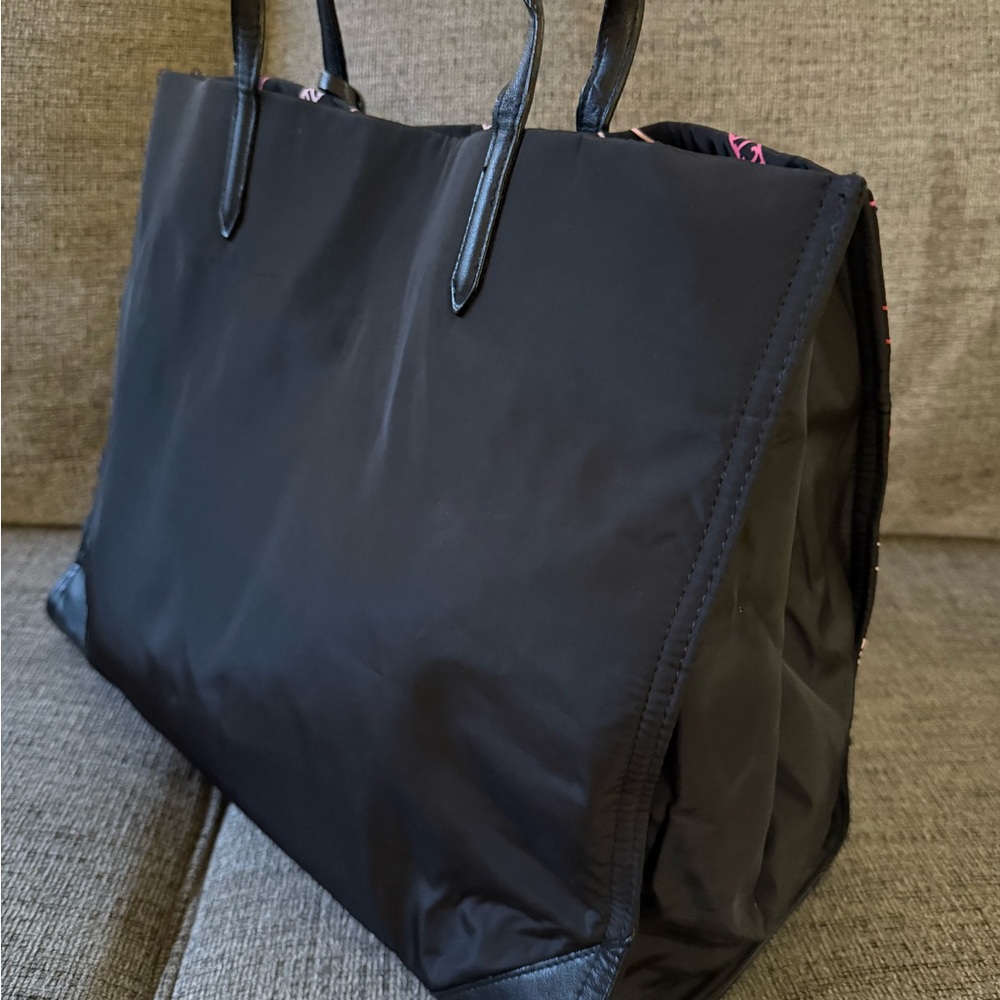 Victoria's Secret Chevron Black and Pink Tote - Picture 5 of 6